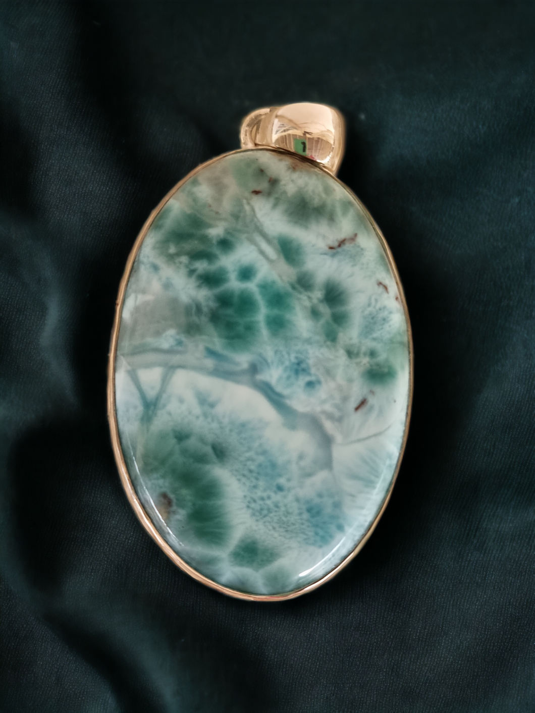 Larimer Pendant