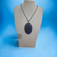 Load image into Gallery viewer, Lapis Luzuli pendant
