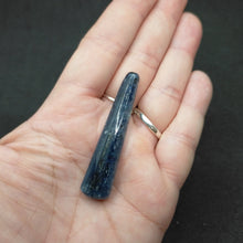 Load image into Gallery viewer, Kyanite Pieces
